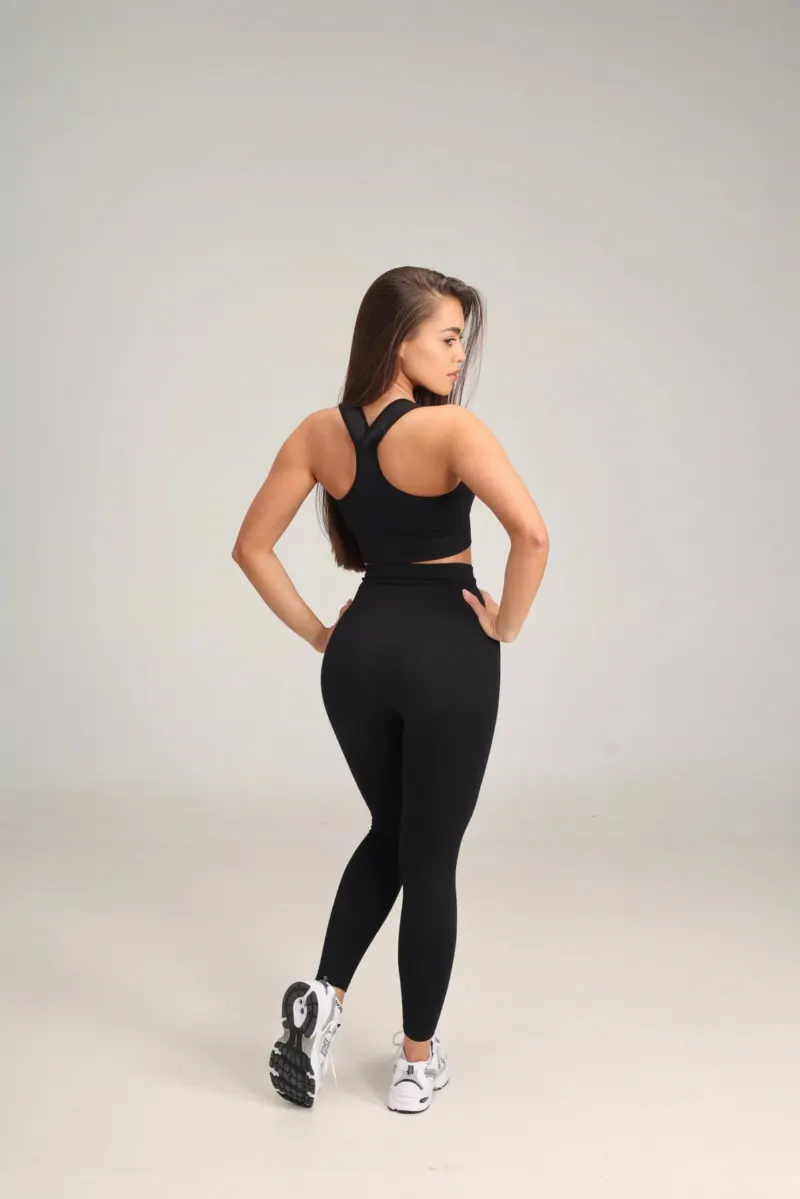 Helanke Ritam, Crna, kadar 1